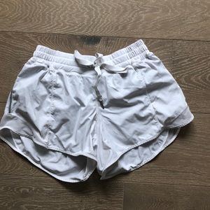 Hotty Hot Lululemon shorts!